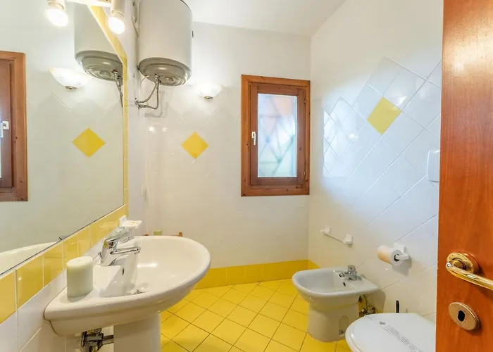 Seaside In A * Palau